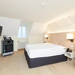 Kreuz Modern 3*