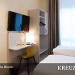 Kreuz Modern Готель 3*