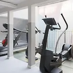 Готель Kreuz Modern