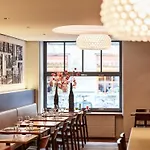 Готель Kreuz Modern 3*