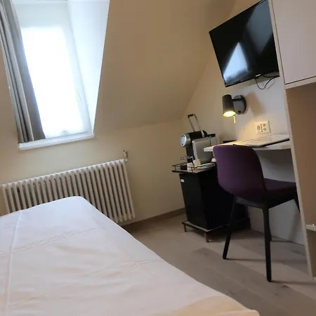 Kreuz Modern 3* Berna
