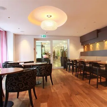 Kreuz Modern Hotel