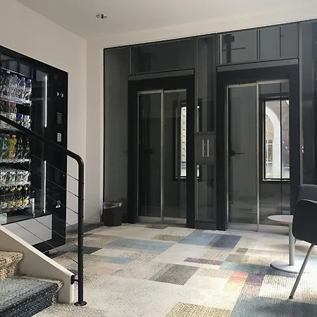 Hotel Kreuz Modern 3*