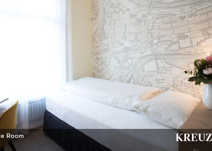 Otel Kreuz Modern 3*