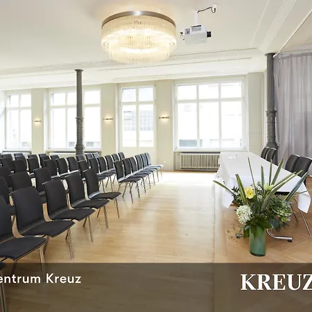 Kreuz Modern